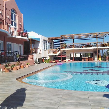 Epis Hotel Agia Marina  Bagian luar foto