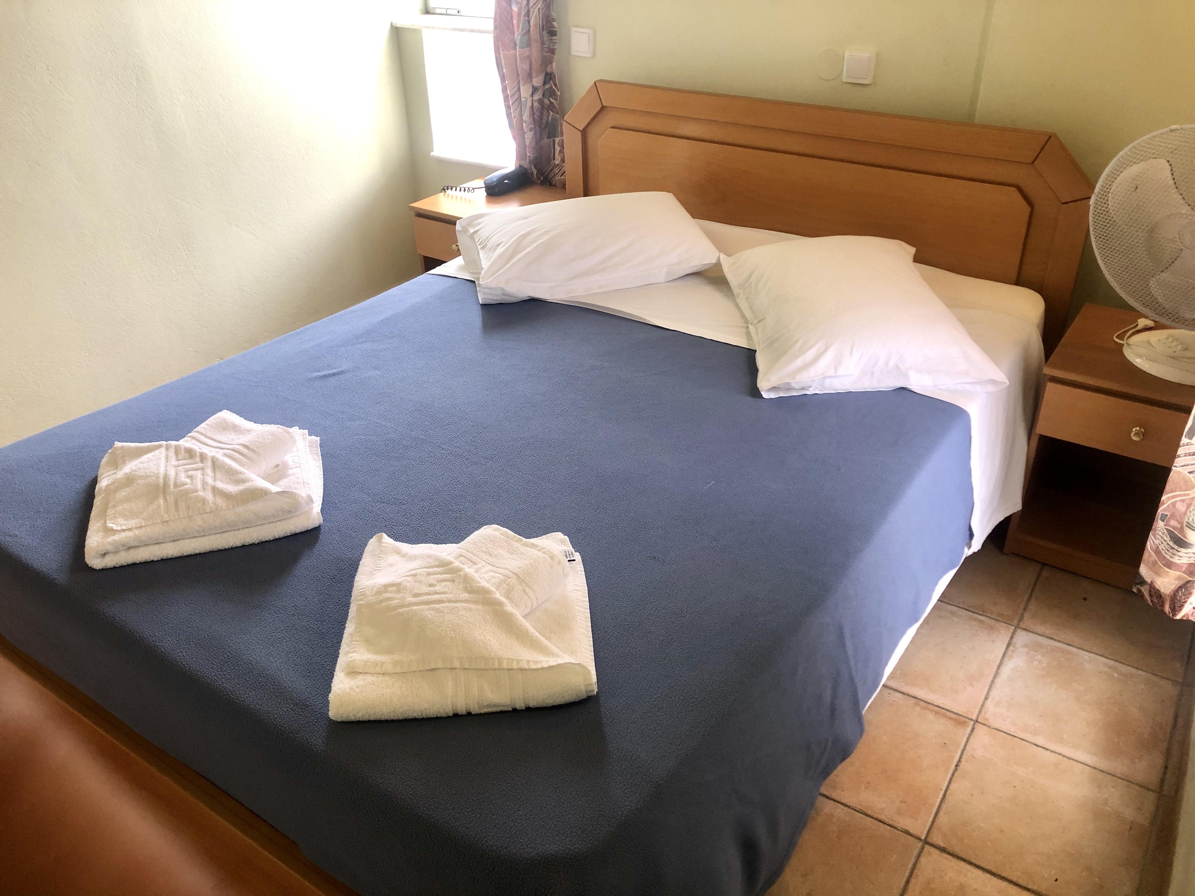 Epis Hotel Agia Marina  Bagian luar foto