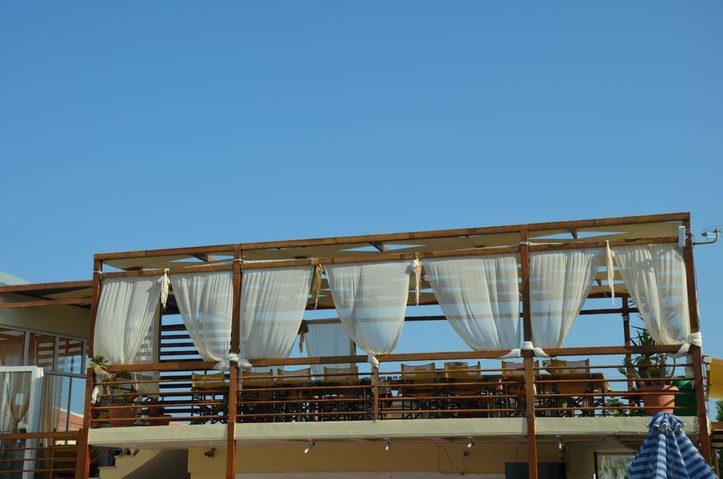 Epis Hotel Agia Marina  Bagian luar foto