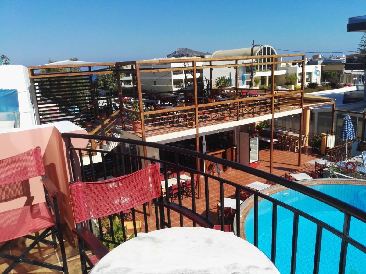 Epis Hotel Agia Marina  Bagian luar foto